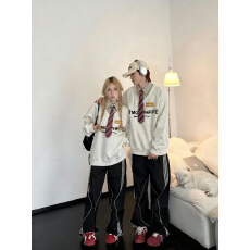 批发实拍秋装学生<b class='q'>班</b><b class='q'>服</b>运动<b class='q'>服</b>潮牌团购<b class='q'>服</b>卫衣两件套中小大校<b class='q'>服</b>有货