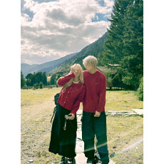 批发实拍情侣装秋冬装圣诞过年红色加厚毛衣两件套女针织衫男