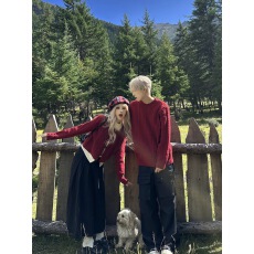 批发实拍情侣装秋冬装圣诞过年红色加厚毛衣两件套女针织衫男