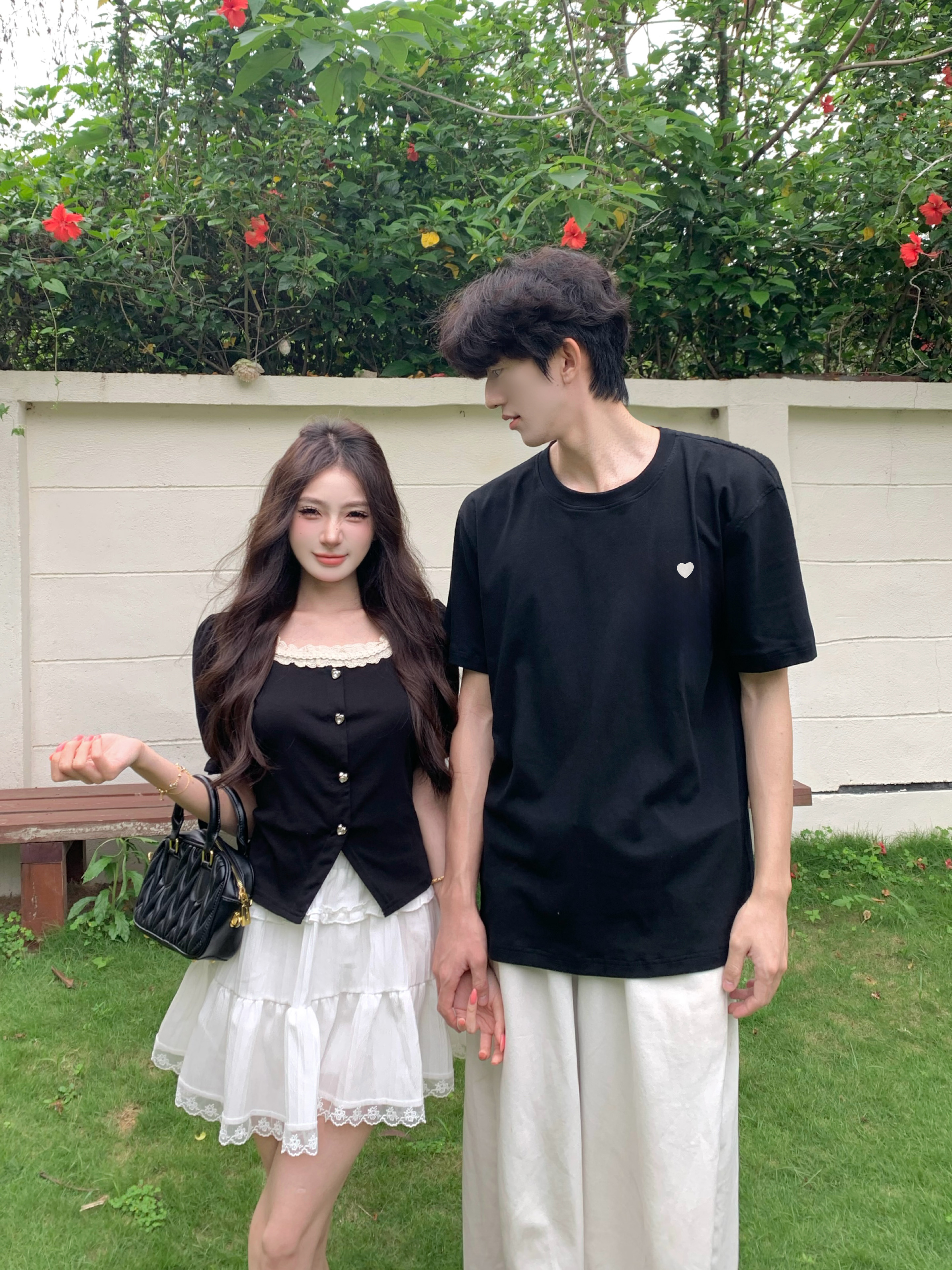 실사 커플룩 여름 드레스 2026 새로운 하트 남녀 반팔 티셔츠 투피스 세트 하나 치마 하나 의류