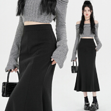 批发<b class='q'>实拍</b>黑色毛呢包臀半身裙女秋冬款2025新款a字鱼尾裙小个子长裙子
