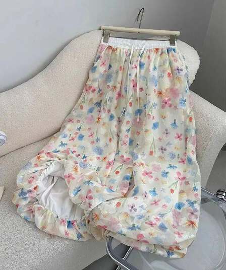 floral bud skirt pants for women 여름 슬림해 보이는 꽃무늬 꽃밭 넓은 다리 치마바지 여성