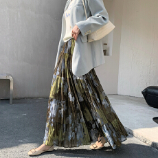 批发油画雪纺碎花<b class='q'>半身裙</b>女2026新款春夏高腰飘逸大摆a字蛋糕裙碎花裙