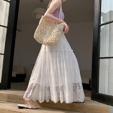 批发实拍2026春夏新款设计感<b class='q'>蕾丝</b>拼接小众<b class='q'>半身裙</b>高腰中长款大摆蛋糕裙