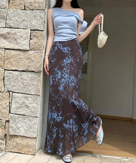 실사 2026 여름 새로운 홀치기 염색 프린트 쉬폰 반신 스커트 여성 패션 외국 가스 한 마디 중간 길이 타이트 스커트