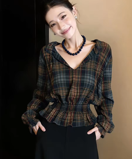 프랑스식 레트로 체크무늬 여성 셔츠 봄 2026 새로운 긴팔 V넥 허리 수축 디자인 센스 작은 대중 품격 맨위