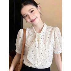 批发法式温柔风白色波点短袖衬衫2026夏季新款设计蝴蝶结飘带气质上衣