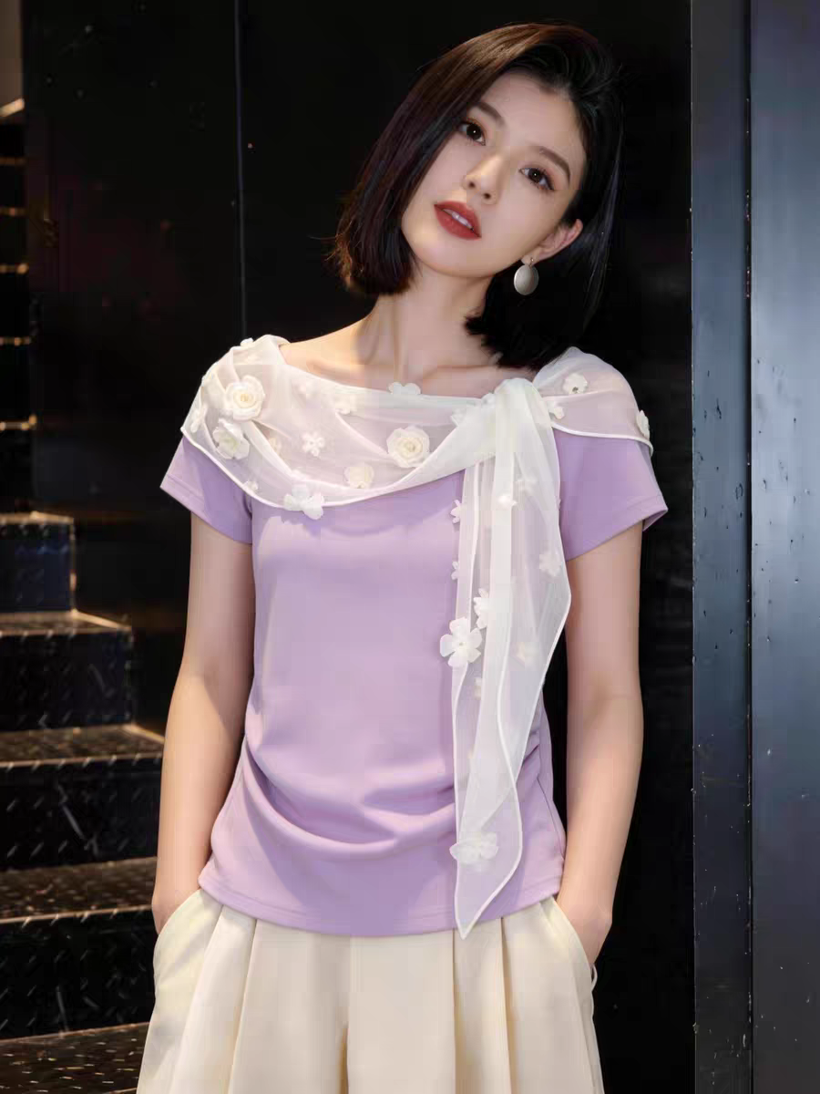 부드러운 한 부서 바람 레이스 조각 2026 여름 새로운 반팔 여성 셔츠 보라색 오프숄더 몸매 가꾸기 슬림해 보이는 연령 감소
