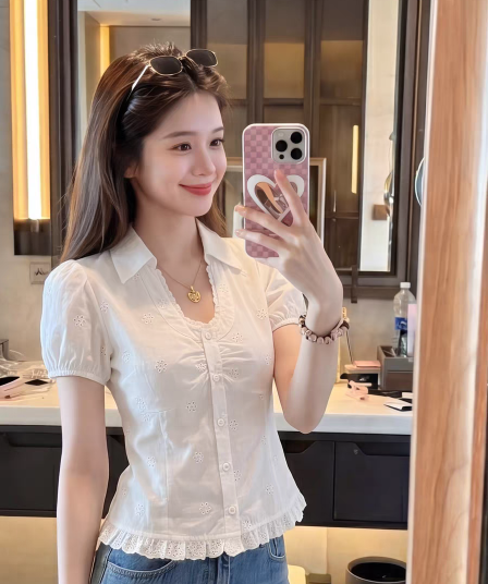 2026 여름 달콤함 소녀 바람 거품 소매 화이트 레이스 레이스 여성 셔츠 빅 사이즈 슬림해 보이는 고급 센스 맨위