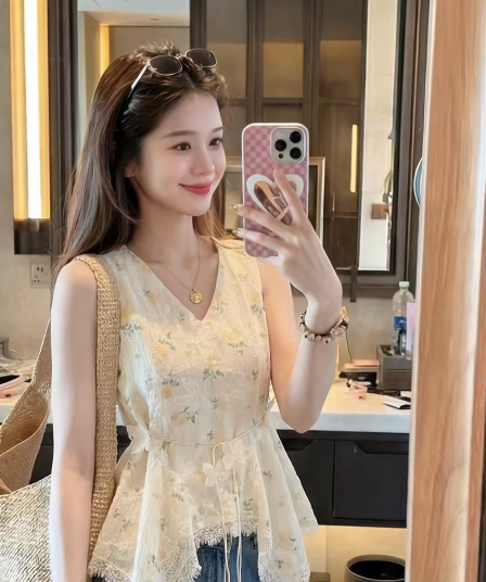2026 빅 사이즈 섹션 부드러운 부서 레이스 레이스 민소매 조끼 여성 여름 외출용 슬림해 보이는 표지 고기 프랑스식 품격 맨위