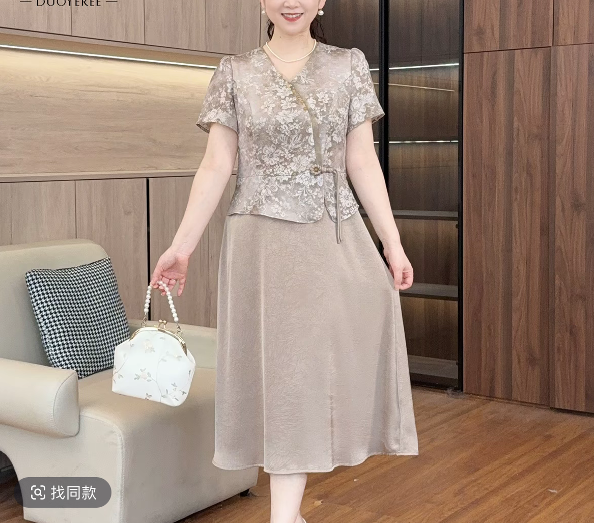 새로운 중식 엄마 2026 여성 여름 드레스 연령 감소 국풍 꽃무늬 슬림해 보이는 페이크 레이어드 외국 가스 드레스