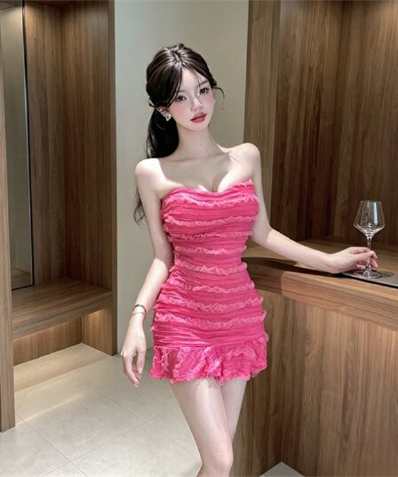 실사 프랑스식 로즈 레드 튜브탑 여성 드레스 섹시함 허리 수축 몸매 가꾸기 핫걸 타이트 스커트 프릴 미니 스커트