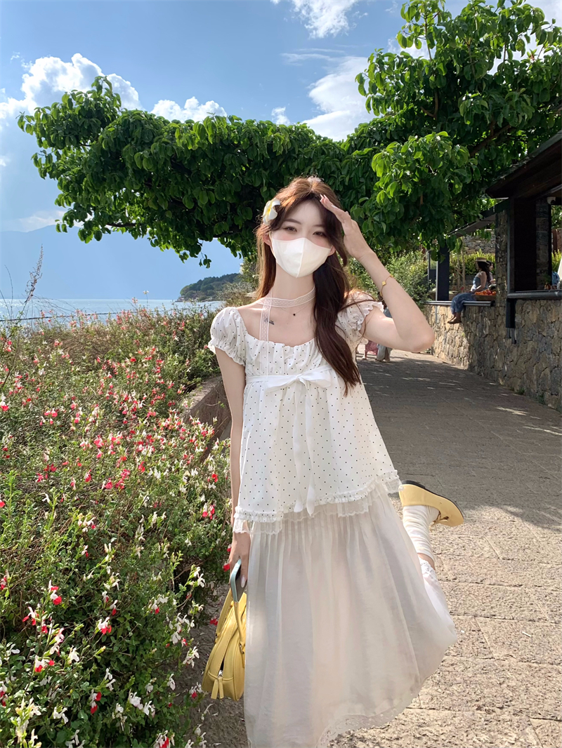 실사 정가 광장 칼라 인형 센스 거품 소매 달콤한 자매 루즈핏 연령 감소 경기 리본 맨위