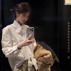 批发47bb纯欲衬衫韩版花朵宽松时尚纯欲秋冬减零甜美穿搭