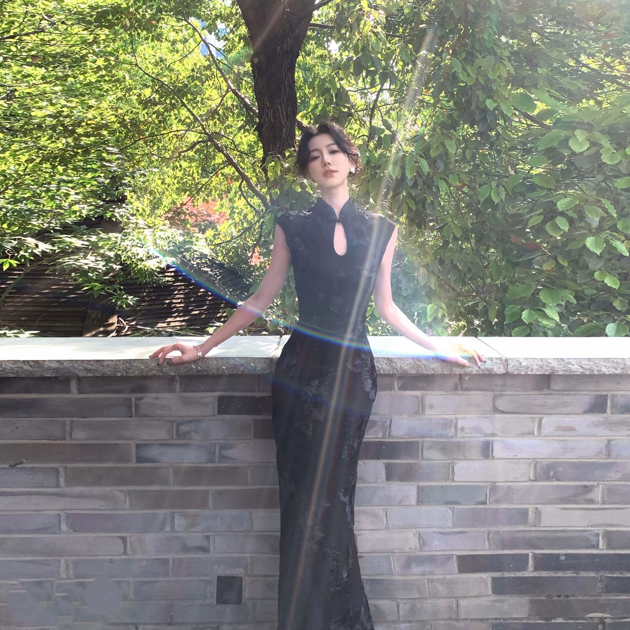 작성자 옥 청 해피 새로운 중식 검정색 무거운 작업 치파오 드레스