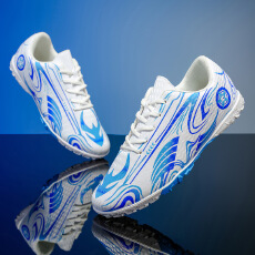 批发情侣款秋季新多色图案拼接运动轻便舒适透气户外缓震套脚pu足球鞋