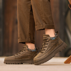 批发男鞋2025<b class='q'>秋</b>冬新款时尚潮流工装靴男士户外休闲短靴中帮英伦马丁靴
