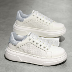 早春新款男士运动超纤皮面小白鞋日常百搭休闲厚底增高冷粘男板鞋