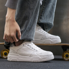 批发2026春季小白鞋新款韩版ins男学生厚底增高运动板鞋<b class='q'>休闲</b>街拍<b class='q'>男鞋</b>