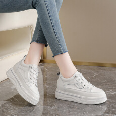 批发内增高2026春季小白鞋新款韩版ins女学生厚底运动板鞋休闲鞋子