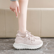 批发ins<b class='q'>韩版</b>飞织鞋2026春季新款学生<b class='q'>运动鞋</b>健身跑步休闲假皮增高女鞋