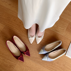 批发法式内增高尖头浅口单鞋女2026新款配裙子平底小个子瓢鞋<b class='q'>夏</b>季仙气