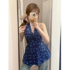 批发原版做法蓝色挂脖背心<b class='q'>吊带</b>女夏季甜辣妹露背小众扭结别致上衣