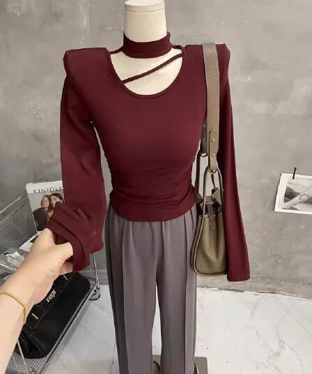 한국 스타일 가을 새로운 섹시함 단색 행침 목 홀로우 아웃 맨위 몸매 가꾸기 슬림해 보이는 티셔츠 디자인 센스 긴팔 기본 셔츠