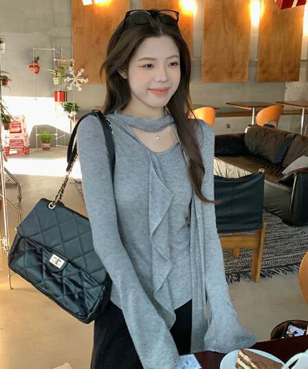 경관 그림 프릴 리본 라운드 넥 긴팔 티셔츠 여성 가을 새로운 불규칙 디자인 센스 만나는 맨위