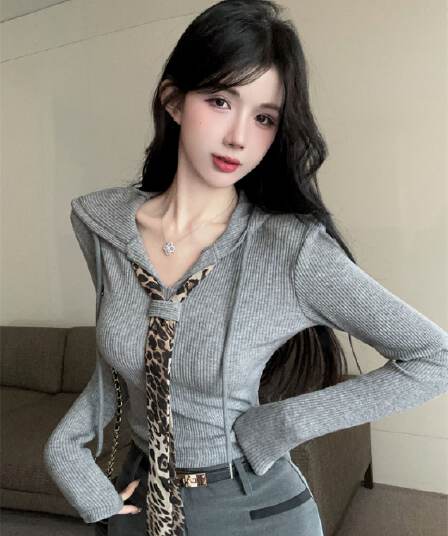 5 4 리브 V넥 레오파드 무늬 넥타이 패치워크 쇼트 스타일 긴팔 티셔츠 기본 셔츠 여성 가을 핫걸 후드 맨위
