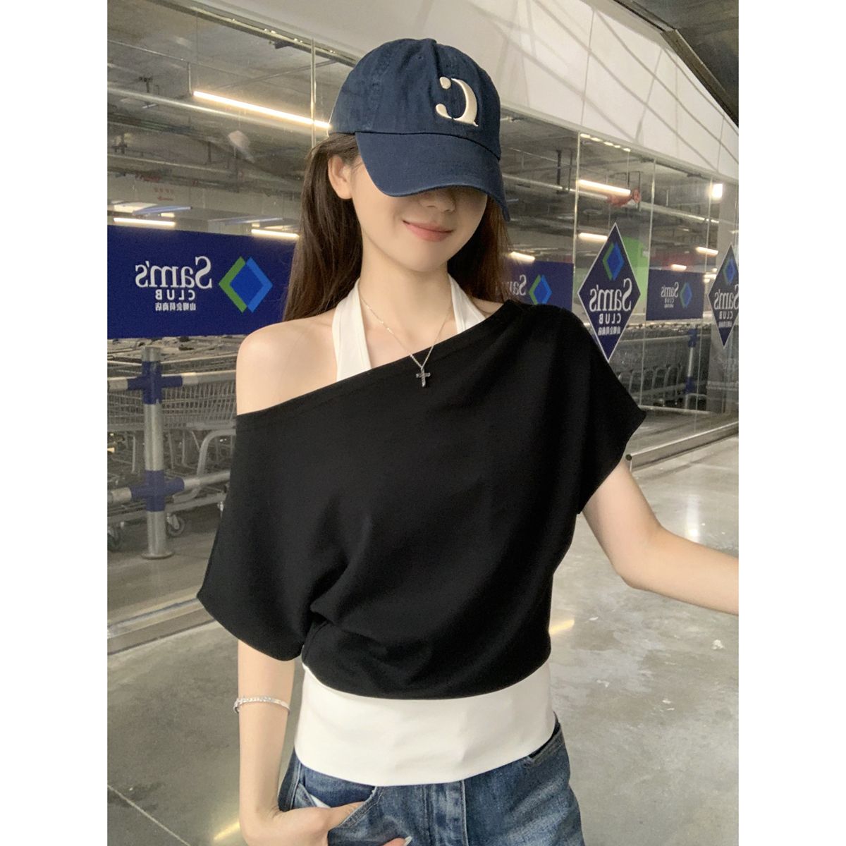 있음 선적 원본 면 배색 페이크 레이어드 행침 목 반팔 티셔츠 여성 여름 한 부서 핫걸 슬림해 보이는 오프숄더 맨위