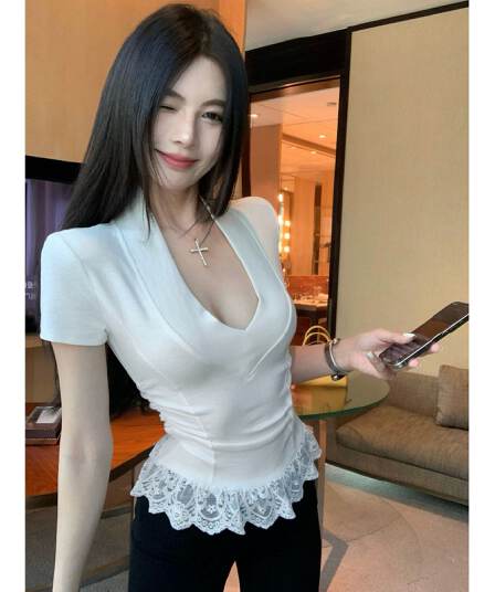있음 선적 레이스 조각 V넥 반팔 티셔츠 여성 여름 주름 몸매 가꾸기 인사이드 가져 가라. 핫걸 회색 긍정적 인 어깨 의류