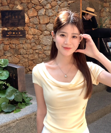 있음 선적 반팔 티셔츠 여성 한국 스타일 흔들다 칼라 새로운 몸매 가꾸기 순수한 욕망 바람 오프숄더 다용도 미니멀리즘 외출용 맨위