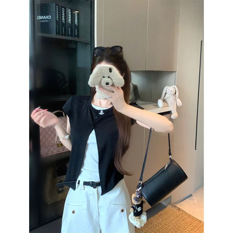 있음 선적 원본 페이크 레이어드 반팔 티셔츠 여성 여름 디자인 센스 배색 패치워크 몸매 가꾸기 슬림해 보이는 맨위 트렌디