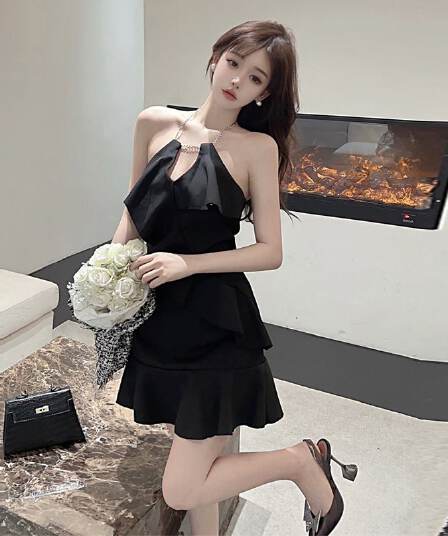 있음 선적 그는 벤 바람 행침 목 체인 작은 검은 드레스 여름 섹시함 프릴 Chic 슬림해 보이는 민소매 드레스