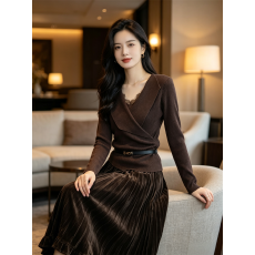 批发赫本蕾丝拼接法式假两件针织上衣金<b class='q'>丝绒</b>中长半身裙<b class='q'>套装</b>