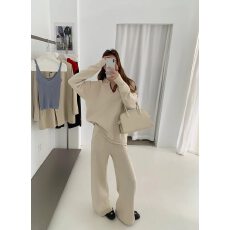 批发慵懒风设计感针织套装女秋冬宽松显瘦减龄毛衣直筒裤两件套