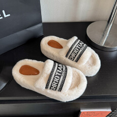 批发2025<b class='q'>秋</b>冬新款毛毛拖鞋一字软底拖鞋女鞋货号