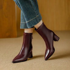 批发2025秋冬新款百搭<b class='q'>简约</b>后拉链配裙子裸靴瘦瘦靴货号8-333Y