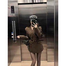 批发羽绒内里毛呢外套＋腰带