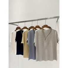 批发腰带横纹针织上衣