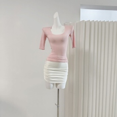 批发黑泽玄七2026春季新款微胖大U领五分<b class='q'>袖</b>t恤女修身显瘦百搭短<b class='q'>袖</b><b class='q'>上衣</b>