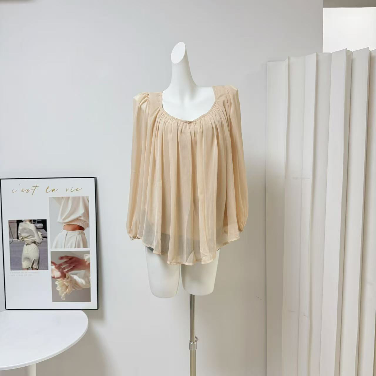 gakee official 프랑스식 벌룬 소매 시폰 셔츠 여성 봄 여름 와이드 밑단 핀치 Pleat 마이크로 ~을 통해 패키지 어깨 셔츠