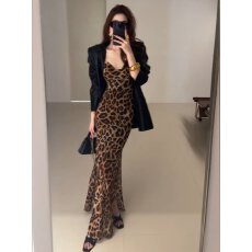 批发个性美式豹纹露背吊带连衣裙女早秋季内搭气质御姐修身包臀长裙子