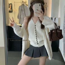 批发韩系复古慵懒<b class='q'>宽松</b>毛衣开衫外套挂脖单排扣针织吊带背心两件套女秋