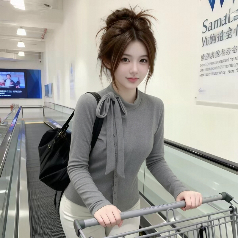 한 부서 반하이넥 스트랩 긴팔 티셔츠 여성 가을 겨울철 2025 새로운 몸매 가꾸기 슬림해 보이는 인사이드 가져 가라. 기본 셔츠 맨위
