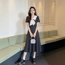 批发法式<b class='q'>黑色</b>气质连衣裙高级感女夏季新款<b class='q'>礼服</b>裙子显瘦小黑裙