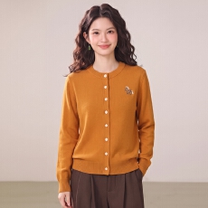批发温柔风实拍小马刺绣纽扣针织开衫<b class='q'>外套</b>女春秋<b class='q'>大码</b>女装上衣秋冬毛