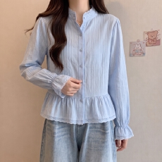 批发实拍 无头风上衣格子蕾丝<b class='q'>娃娃领</b>长袖<b class='q'>衬衫</b>显瘦遮肚百搭款