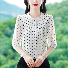 批发实拍小众洋气短袖<b class='q'>衬衫</b>女2026新品时尚经典波点立领女士<b class='q'>上衣</b>